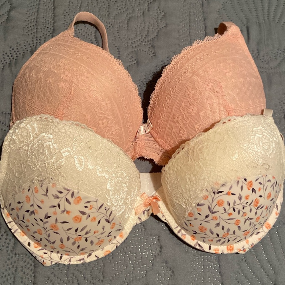 Laura Ashley Set of Bras (NWOT)